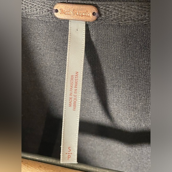 FREE PEOPLE fleece Oversize Rugby Button Fleece distressed Elbow Patches Pockets - Picture 10 of 12